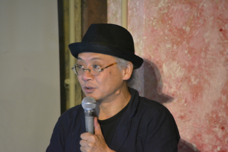 ▽杉浦裕樹(すぎうら・ひろき) NPO法人横浜コミュニティデザイン・ラボ代表理事、ヨコハマ経済新聞編集長。 学習院大学理学部を卒業後、音楽・ダンス・演劇やイベントの舞台監督を務める。2003年にICTを活用してまちづくりに取り組むNPO法人横浜コミュニティデザイン・ラボを設立し、2004年にWebメディア「ヨコハマ経済新聞」を創刊。2011年にシェアオフィス「さくらWORKS<関内>」、 2013年に市民ものづくり工房「ファブラボ関内」、2014年にメディア・データ可視化・スキルマッチング・クラウドファンディング機能を備える参加型 WEBプラットフォーム「LOCAL GOOD YOKOHAMA」の運営を始めた。